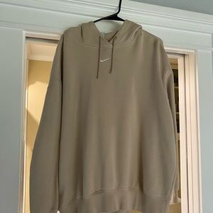Nike crème colored hoodie